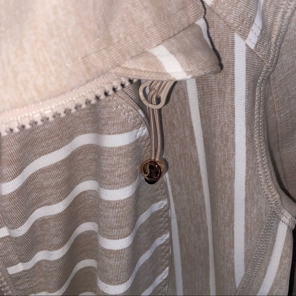 Lululemon jacket - Picture 5 of 10